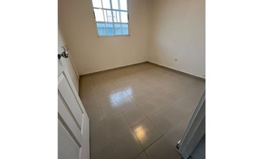 ALQUILER EN URB.MONTERREGIO-ARRAIJAN (DK)