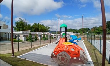 CASAS MODERNAS NUEVAS EN VENTA EN NUEVO ARRAIJAN (DT)