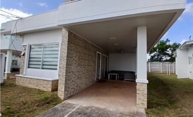 CASAS MODERNAS NUEVAS EN VENTA EN NUEVO ARRAIJAN (DT)