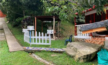 VENTA DE FINCA EN MESITAS - 3 CABAÑAS