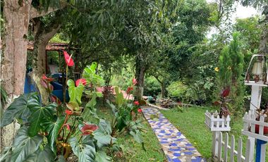 VENTA DE FINCA EN MESITAS - 3 CABAÑAS