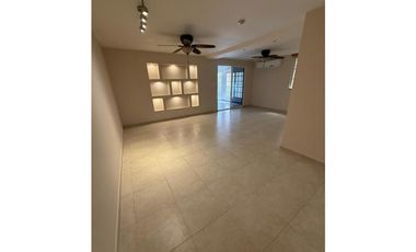 Altos de Panamá, Villas de Vizcaya, casa alquiler