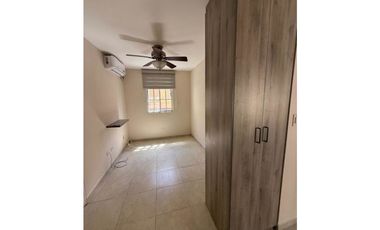 Altos de Panamá, Villas de Vizcaya, casa alquiler