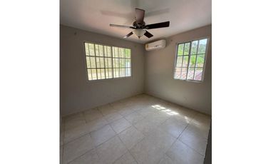 Altos de Panamá, Villas de Vizcaya, casa alquiler