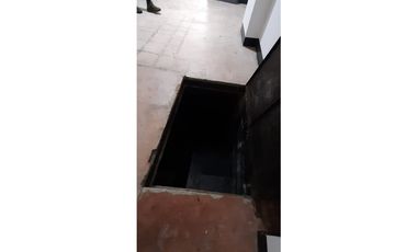 LOCAL CALASANZ CERCA INSTITUTO FERRINI