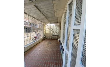 EDIFICIO EN VENTA AL SUR CALI  BARRIO LAS GRANJAS