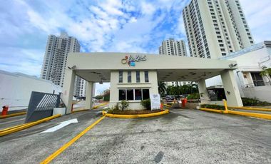 Apartamento en Venta en Dorado Lake, PH ROKAS excelentes condiciones