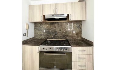 Apartamento en Venta en Dorado Lake, PH ROKAS excelentes condiciones