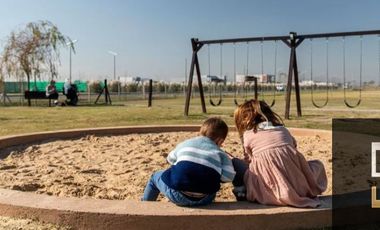 Oportunidad!!! Lote con plano para construcción aprobado  Santa Clara al Sur