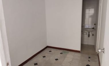 LOCAL COMERCIAL SECTOR CALASANZ CERCA MERCADOS MADRID