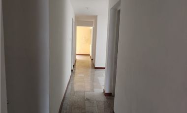 LOCAL COMERCIAL SECTOR CALASANZ CERCA MERCADOS MADRID