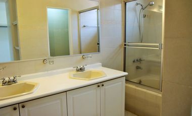 ALQUILER CASA CLAYTON