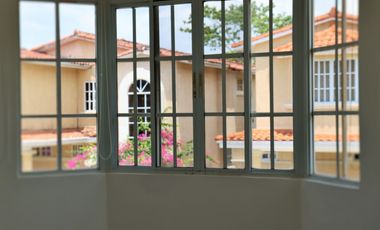 ALQUILER CASA CLAYTON