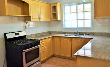 ALQUILER CASA CLAYTON