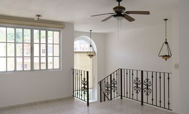 ALQUILER CASA CLAYTON