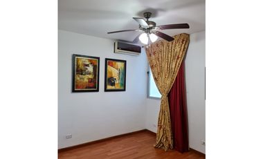 ALQUILER APARTAMENTO AMOBLADO VIA PORRAS