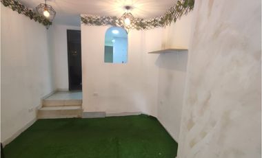 LOCAL SECTOR FRANCISCO A. ZEA CERCA HOSPITAL LA MARA