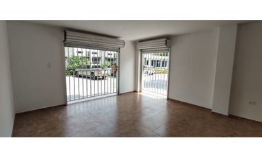 SE ARRIENDA CASA UNIFAMILAR CON LOCAL EN EL LAGUITO - TULUA