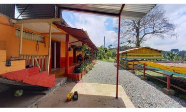 Finca de 13 cuadras en cafe platano y aguacate hermosa vista