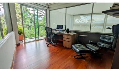 ☘CASA CON ESPECTACULAR VISTA EN EL POBLADO