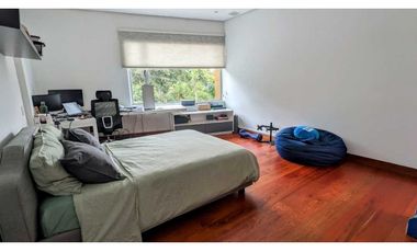 ☘CASA CON ESPECTACULAR VISTA EN EL POBLADO