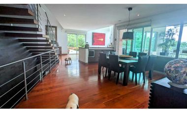 ☘CASA CON ESPECTACULAR VISTA EN EL POBLADO