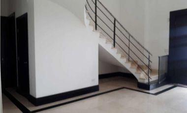 Venta de Casa en Costa del Este  20-2399