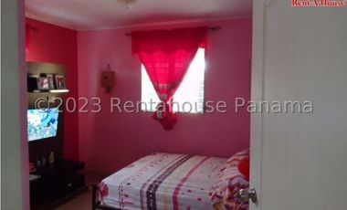 SE VENDE CASA EN PARITA