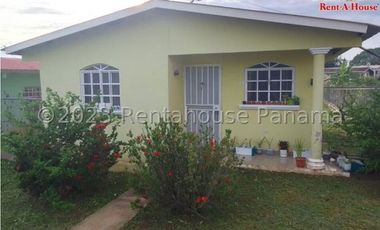 SE VENDE CASA EN PARITA