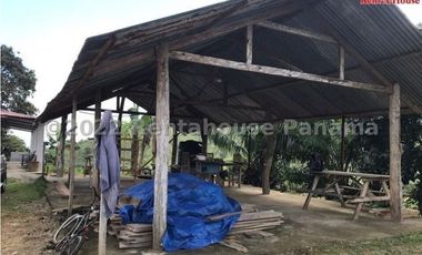 SE VENDE CHALET