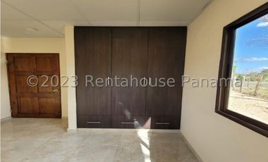 SE VENDE CASA EN HERRERA