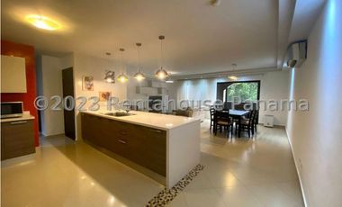 Alquiler de Apartamento en Clayton