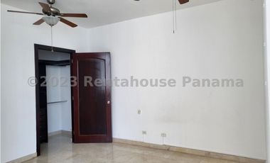 Alquiler de Apartamento en Paitilla