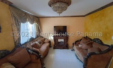 Venta de Casa en Villa Lucre