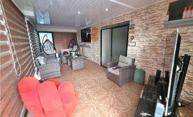 Venta de Casa en Campo Limberg