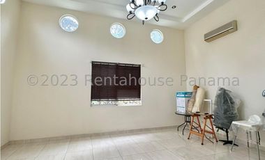 Venta de Casa en Las Cumbres