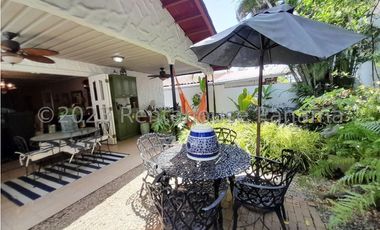 Venta de Casa en Villa de Las Fuentes