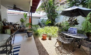 Venta de Casa en Villa de Las Fuentes