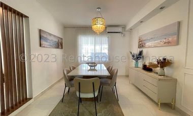 Venta de Casa en Versalles