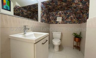 Venta de Casa en Versalles