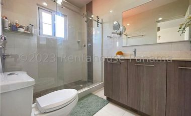 Venta de Casa en Versalles