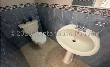 Venta de Casa en Villa Lucre