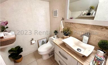 Venta de Casa en Versalles