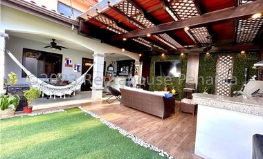 Venta de Casa en Versalles