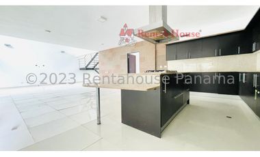 Venta de Casa en Costa Sur