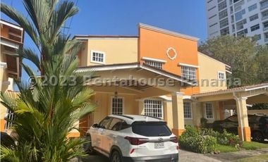 Venta de Casa en Villa Lucre