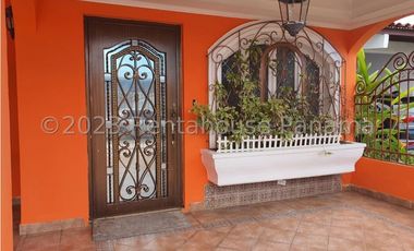 Venta de Casa en Campo Limberg