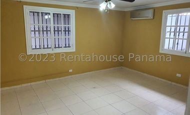 Venta de Casa en Campo Limberg