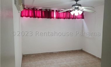 Venta de Casa en Campo Limberg