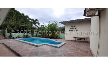 Venta de Casa en Villa Zaita 23-6536